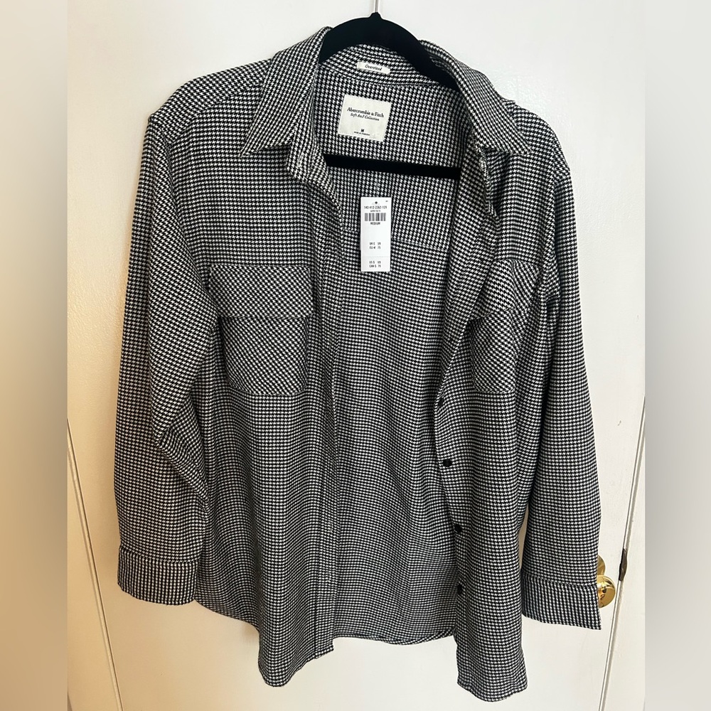 Abercrombie & Fitch Black and White Checkered Shirt